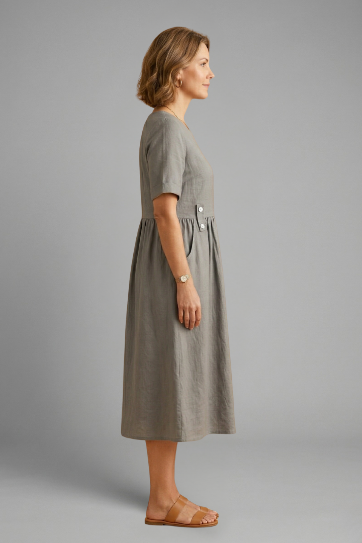 Women’s Midi Dress with Round Neckline and Loose Fit