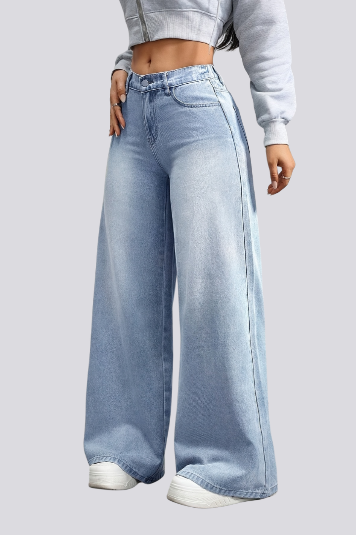 Women’s Wide-Leg Jeans with Button Closure and Front Pockets