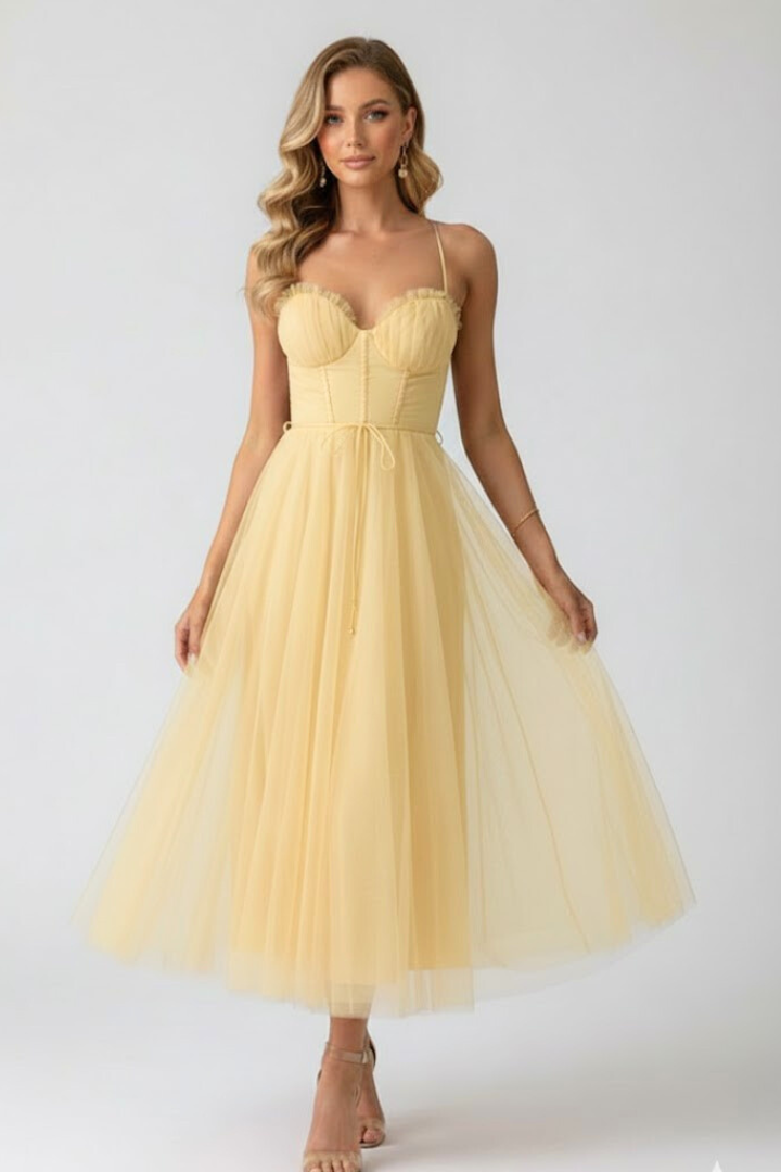 Women’s Dress with Sweetheart Neck