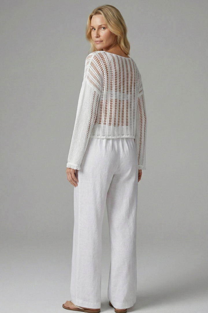Women’s Top with Boat Neck and Long Sleeves