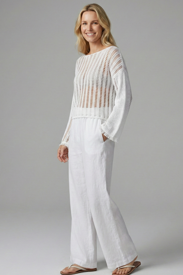 Women’s Top with Boat Neck and Long Sleeves