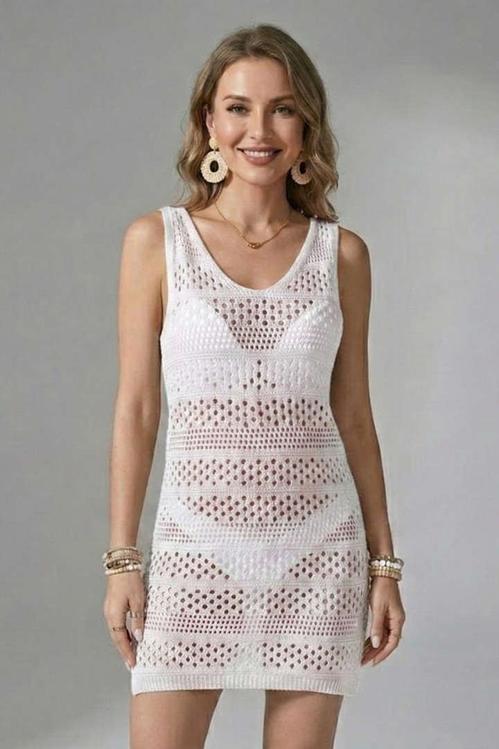 Women’s Beach Dress with Scoop Neck and Sleeveless Design