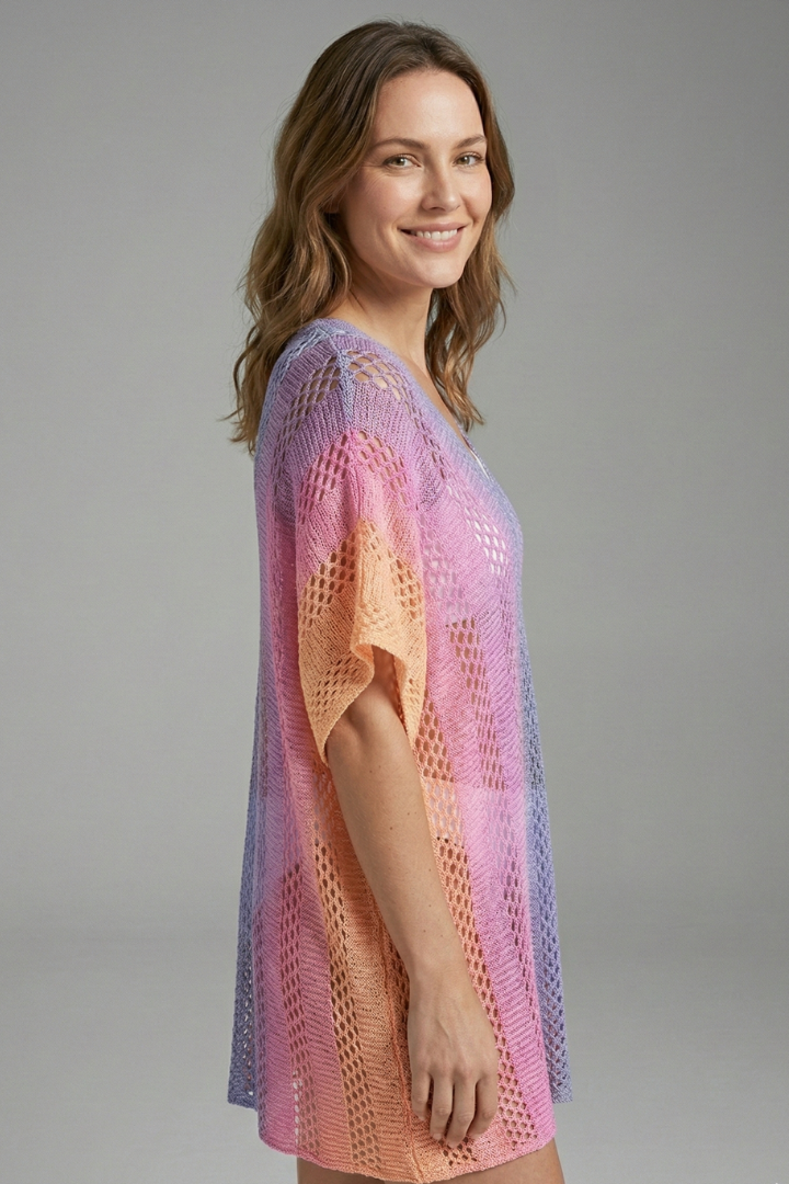 Women’s Beach Dress with V-Neck and Short Sleeves