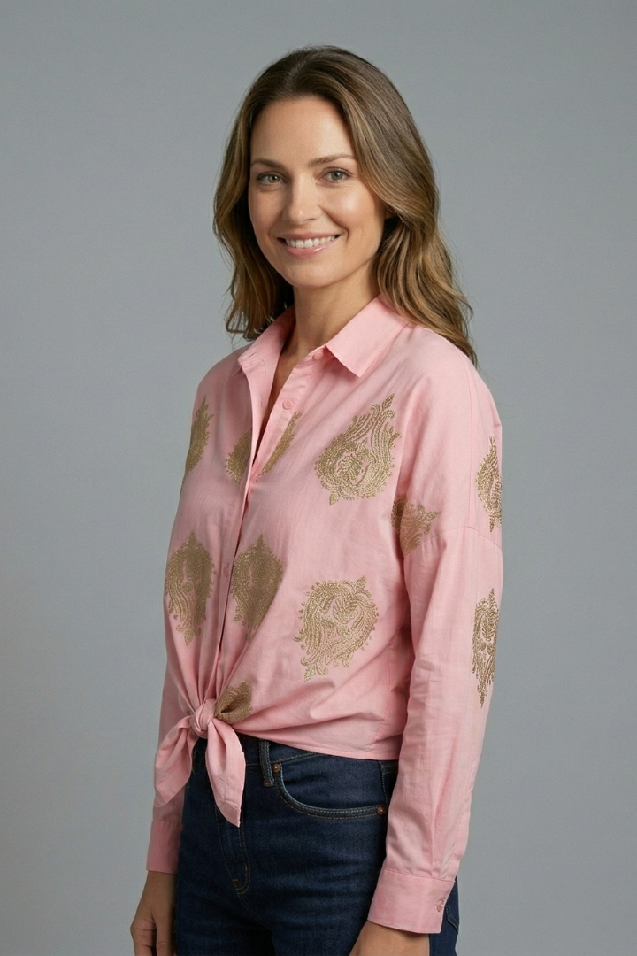 Women’s Blouse with Button Fastening and Long Sleeves