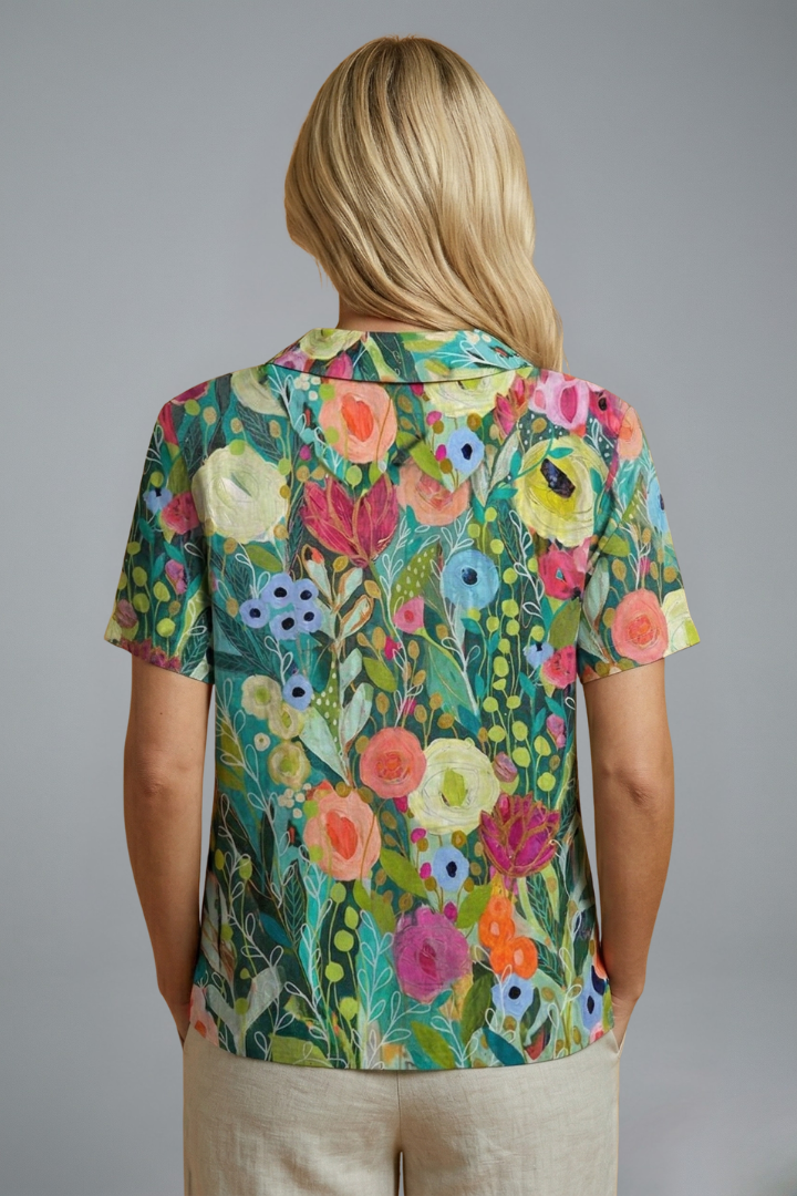 Women’s Blouse with Floral Pattern and Short Sleeves