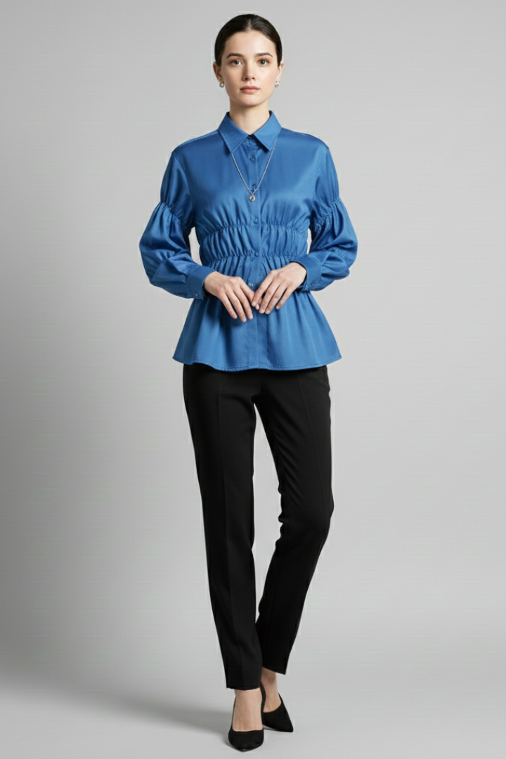 Women’s Blouse with Ruched Front and Relaxed Shape