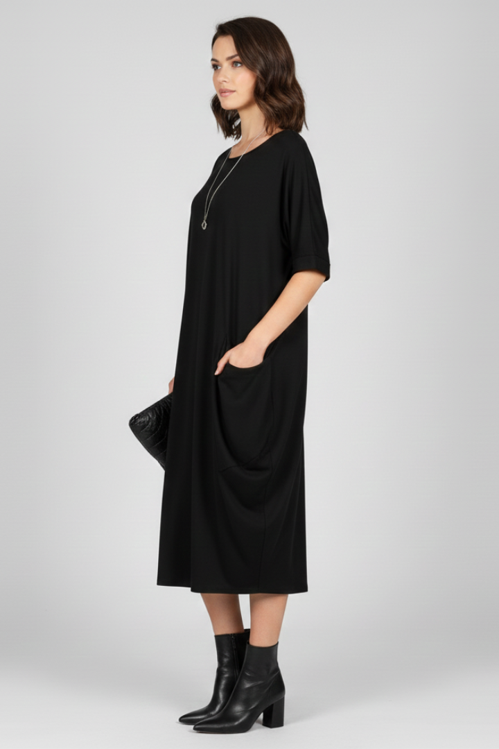 Women’s Dress with Round Neck and Short Sleeves