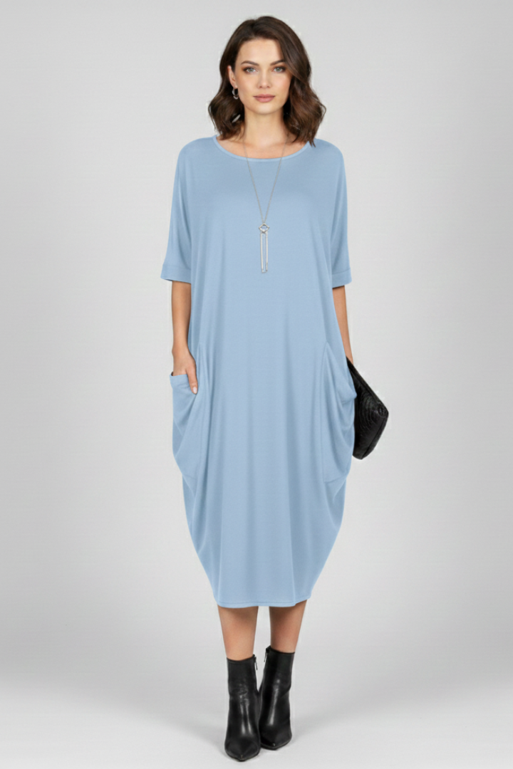 Women’s Dress with Round Neck and Short Sleeves
