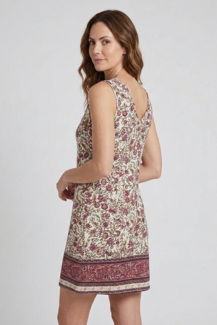 Women’s Dress with V-Neck and Sleeveless Cut