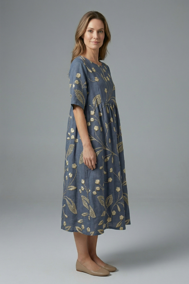 Women’s Midi Dress with Round Neck and Floral Print