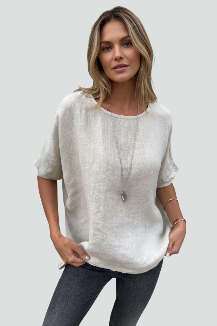 Women’s Short-Sleeve Top with Round Neck and Straight Hem