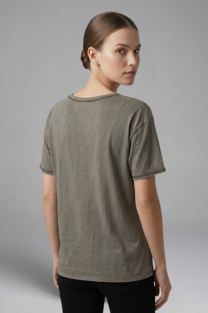 Women’s T-Shirt with Round Neck and Short Sleeves