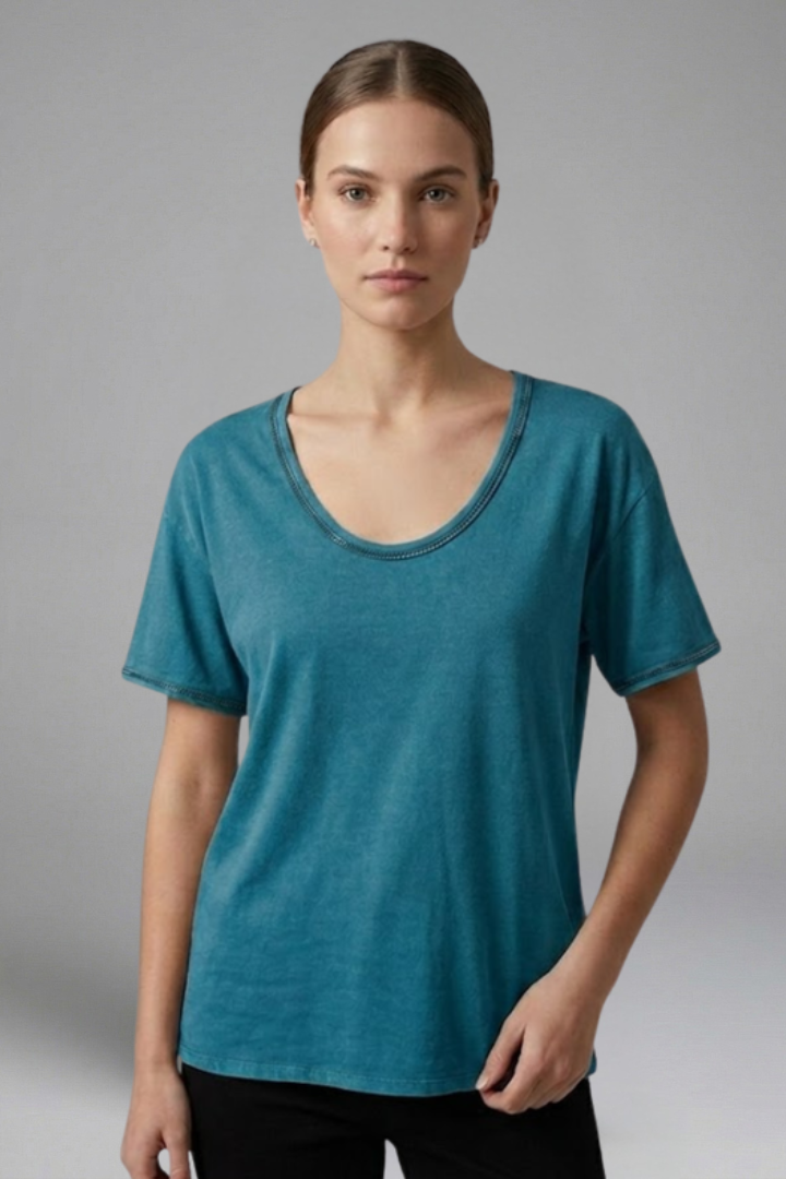 Women’s T-Shirt with Round Neck and Short Sleeves