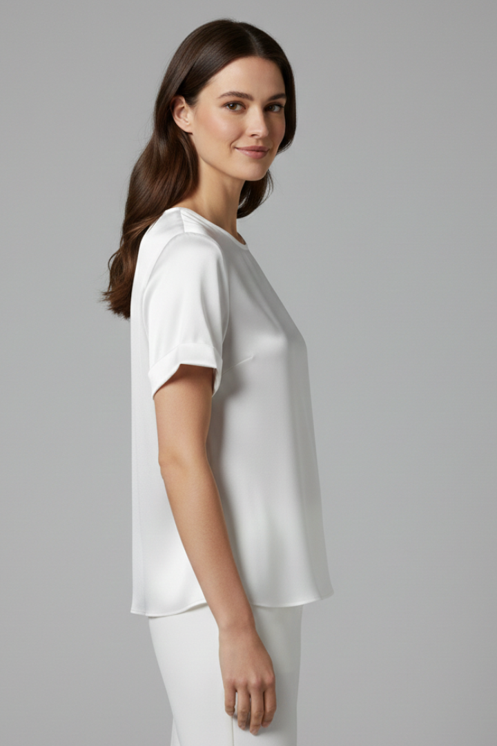 Women’s T-Shirt with Round Neck and Short Sleeves