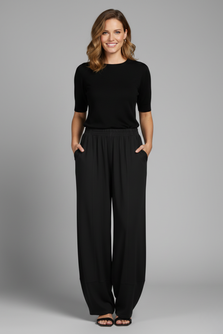 Women’s Trousers with Elastic Waist and Side Pockets