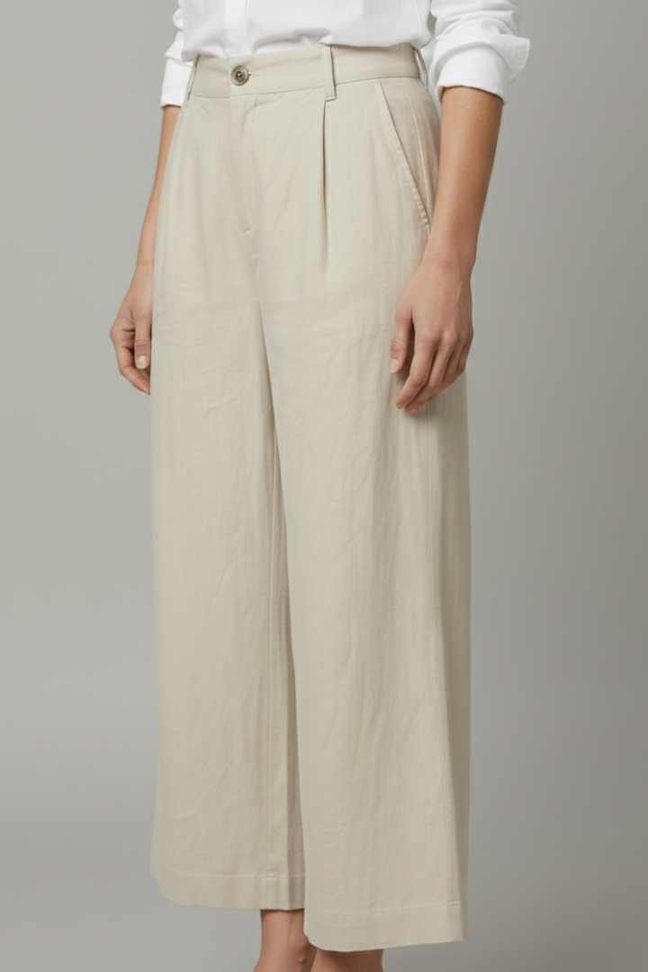 Women’s Trousers with Elastic Waist and Side Pockets
