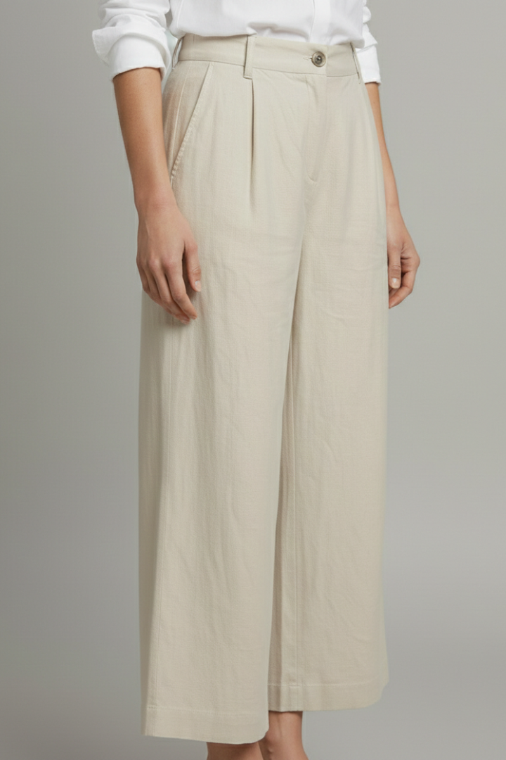 Women’s Trousers with Elastic Waist and Side Pockets