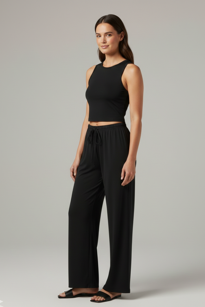 Women’s Two-Piece Set with Cropped Top and Wide Trousers
